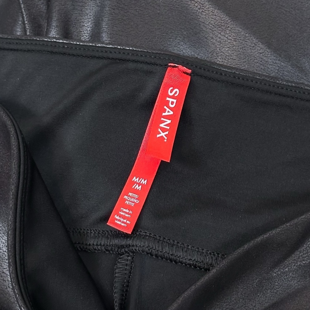 SPANX Faux Leather Leggings Black - Picture 11 of 11